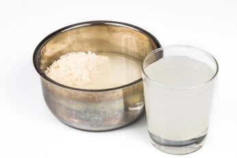 Lotion anti-taches à l'eau de riz (DIY fermentée)